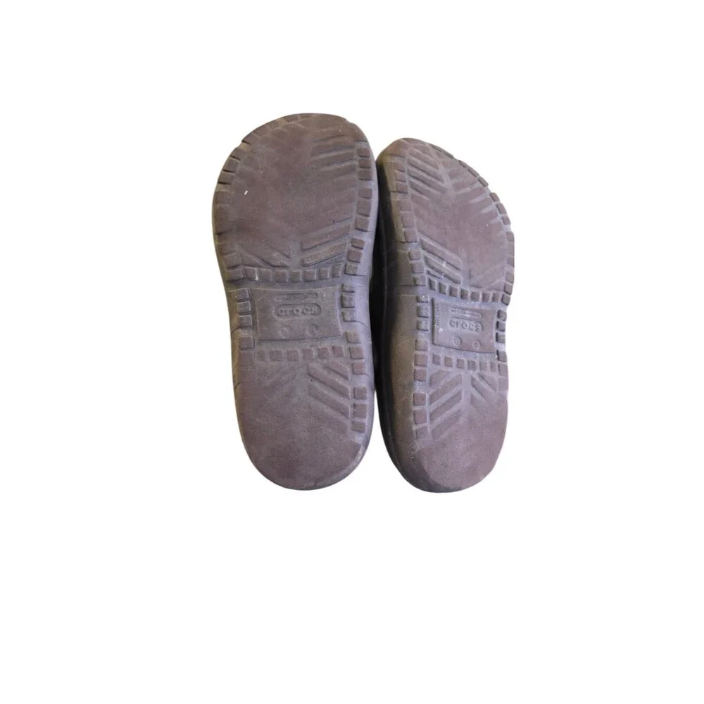Crocs Gray Faux Fur Lined Clogs Dual Comfort- Size Men's 6 / Women's 8